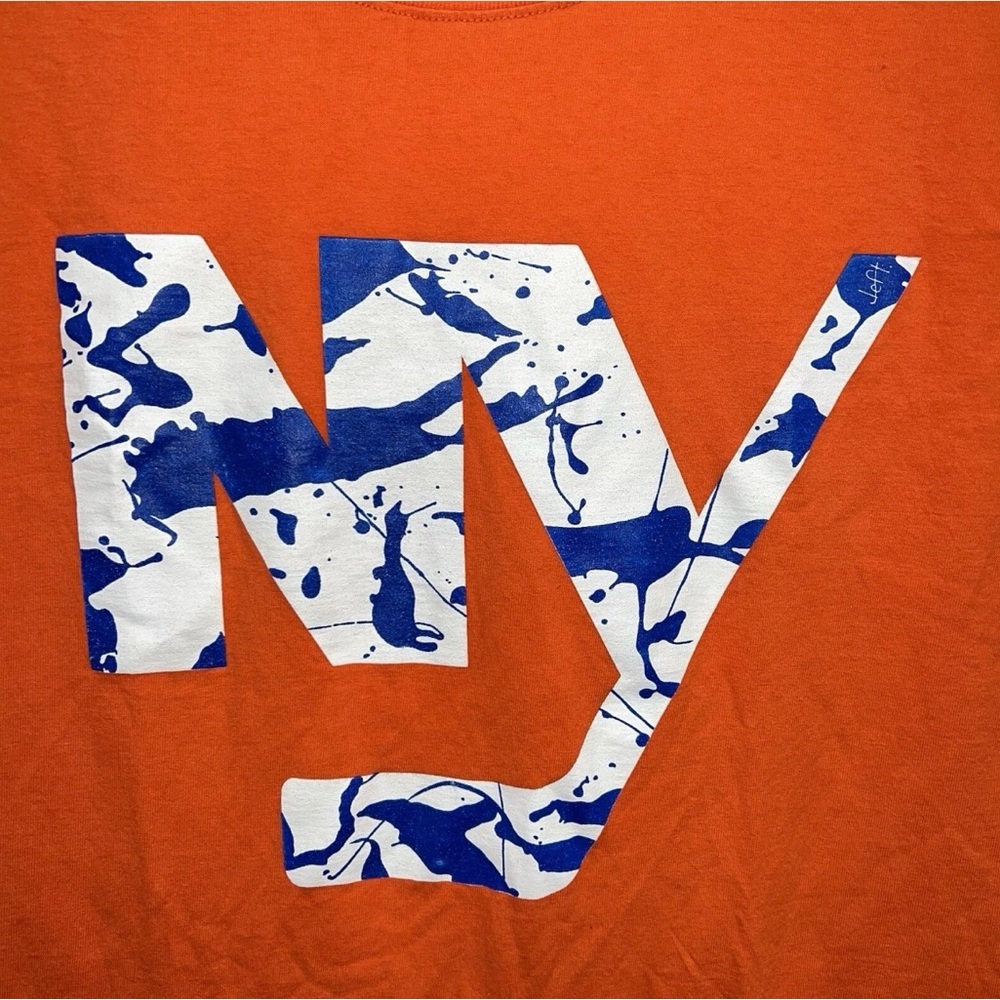 NHL New York Islanders “NY”  XL T-Shirt 2021 UBS Arena